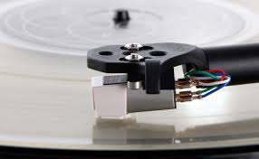 Rega - Carbon Pick-up