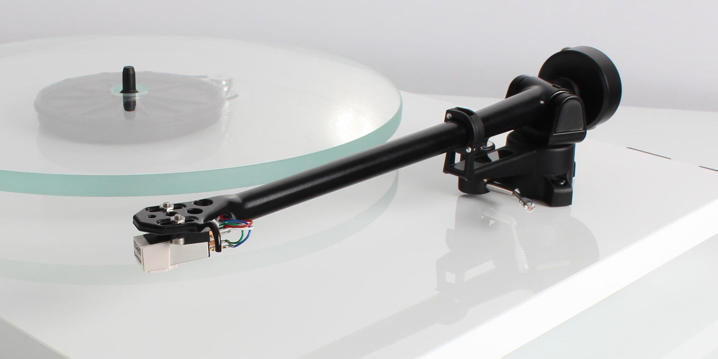 Rega - RB220